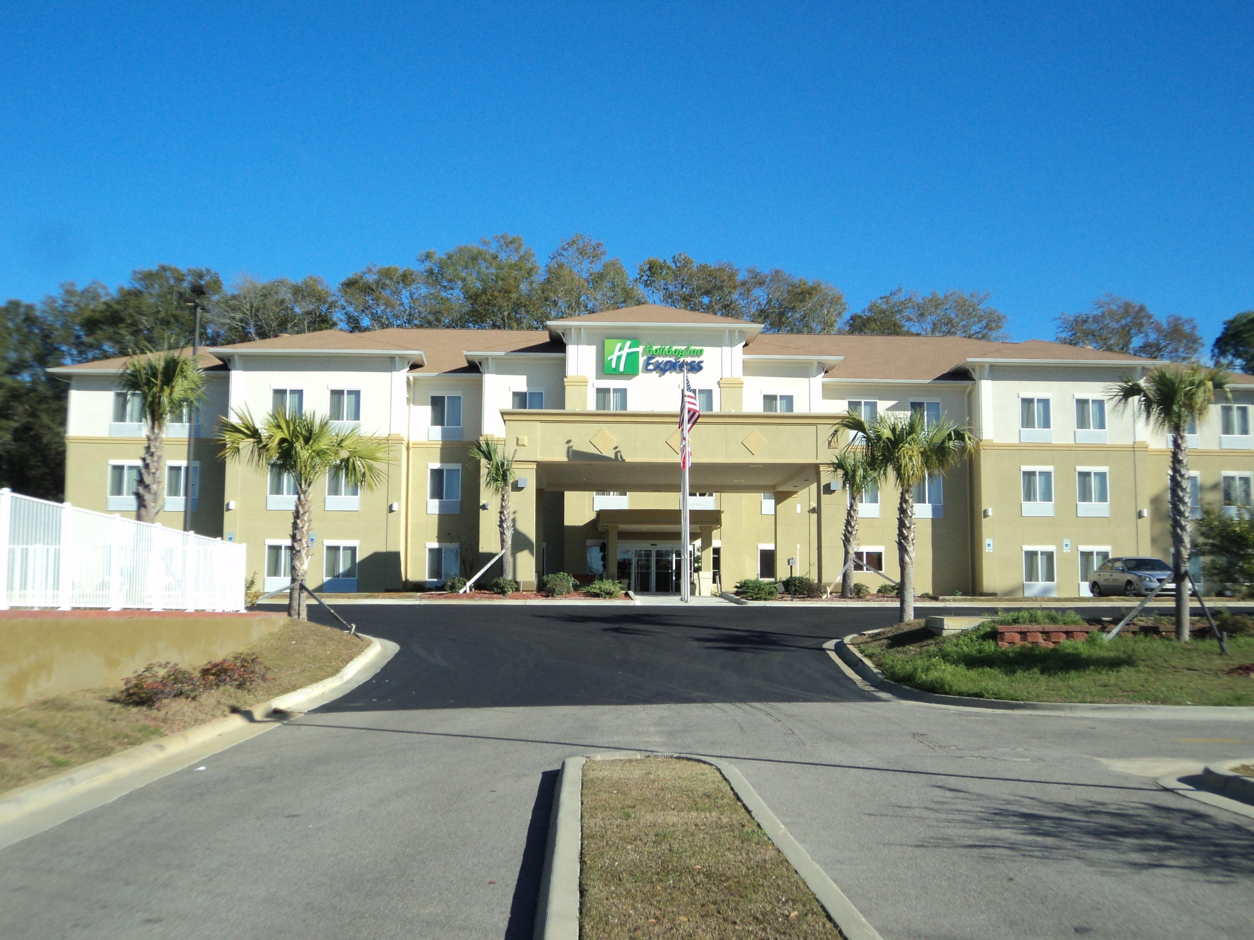 Holiday Inn Express & Suites Bonifay By Ihg Exterior foto